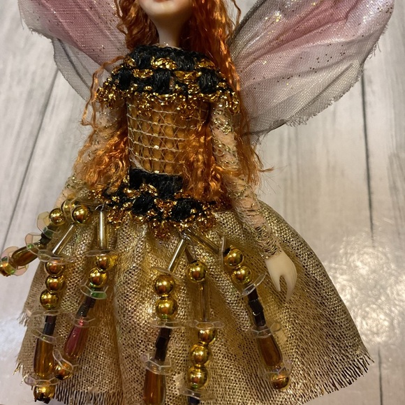 Elegant Gold Fairy Figurine GOLDY FAIRY - Picture 4 of 6